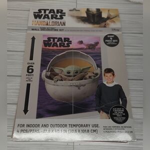 Star Wars: The Mandalorian The Child Scene Setter Wall Decorating Kit
